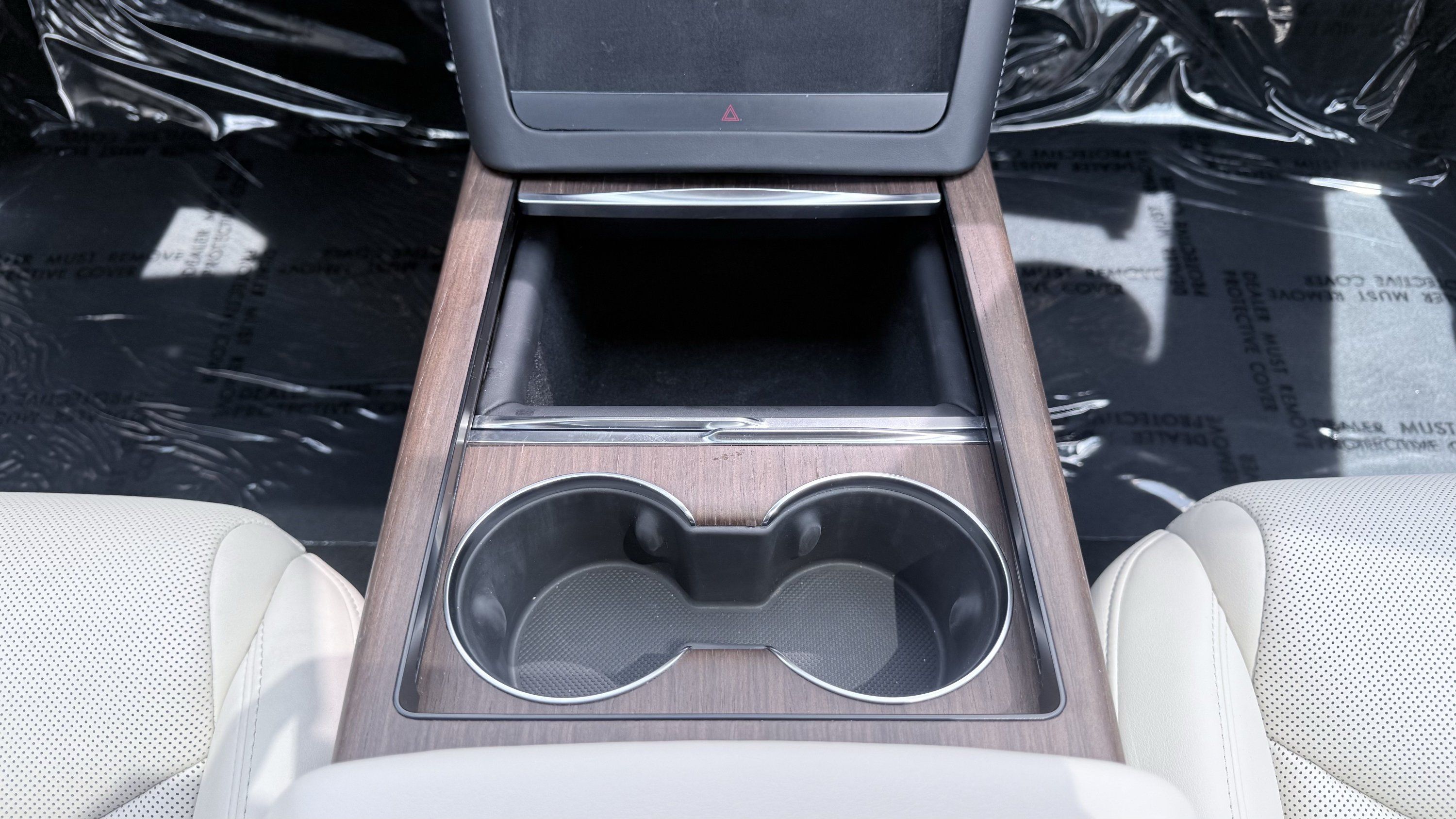 Used 2025 Tesla Model S AWD/4WD image 59