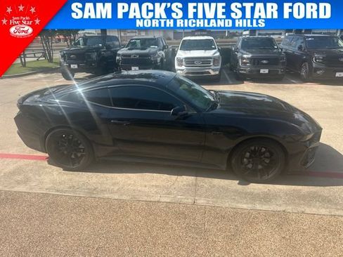 Used 2024 Ford Mustang GT Premium RWD image 4