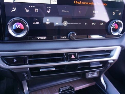 Certified 2025 Lexus RX 350 Premium image 18