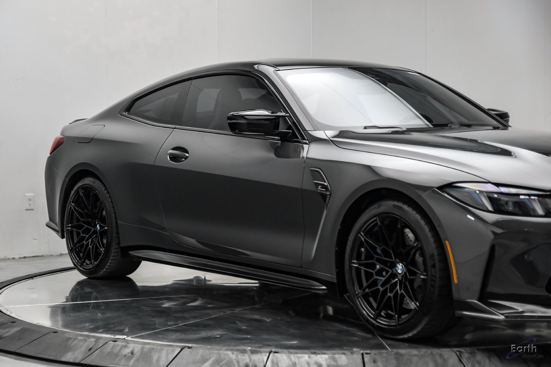 Used 2025 BMW M4 xDrive Competition w/ Executive Package AWD/4WD image 25