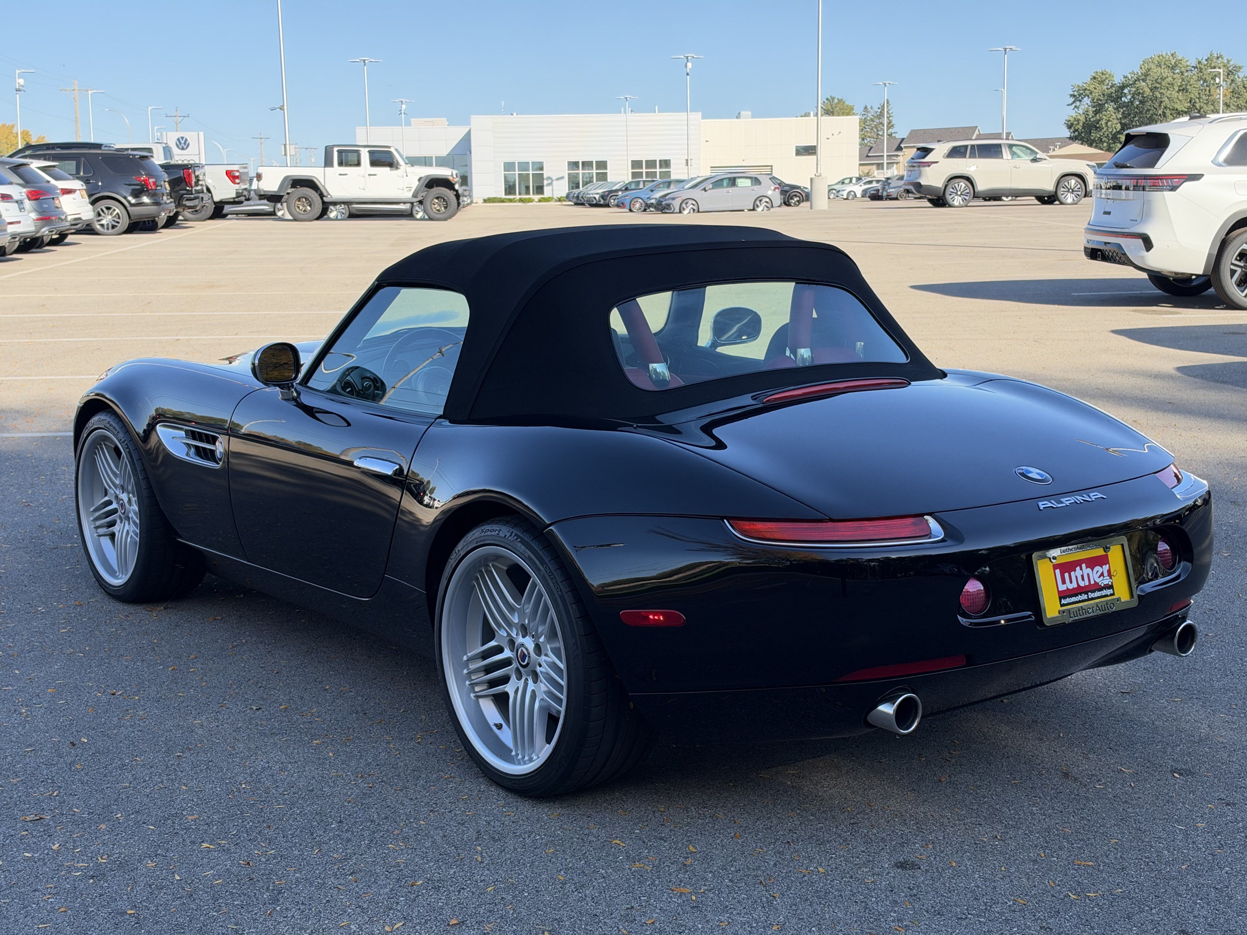Used 2003 BMW Z8 RWD image 30