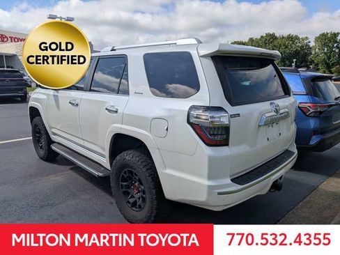 Certified 2022 Toyota 4Runner Limited AWD/4WD image 4