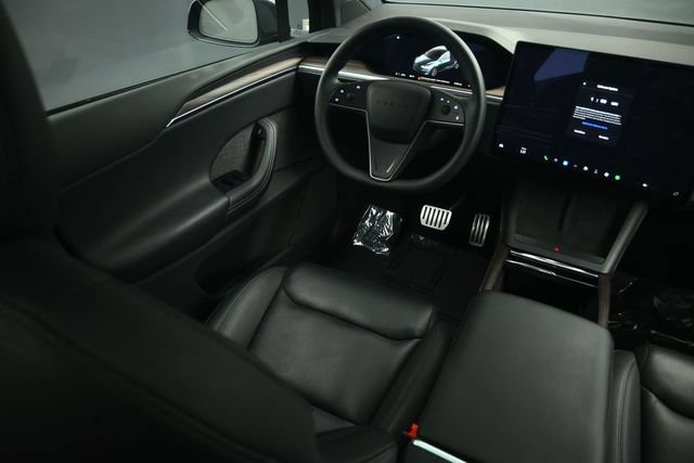 Used 2024 Tesla Model X AWD/4WD image 47