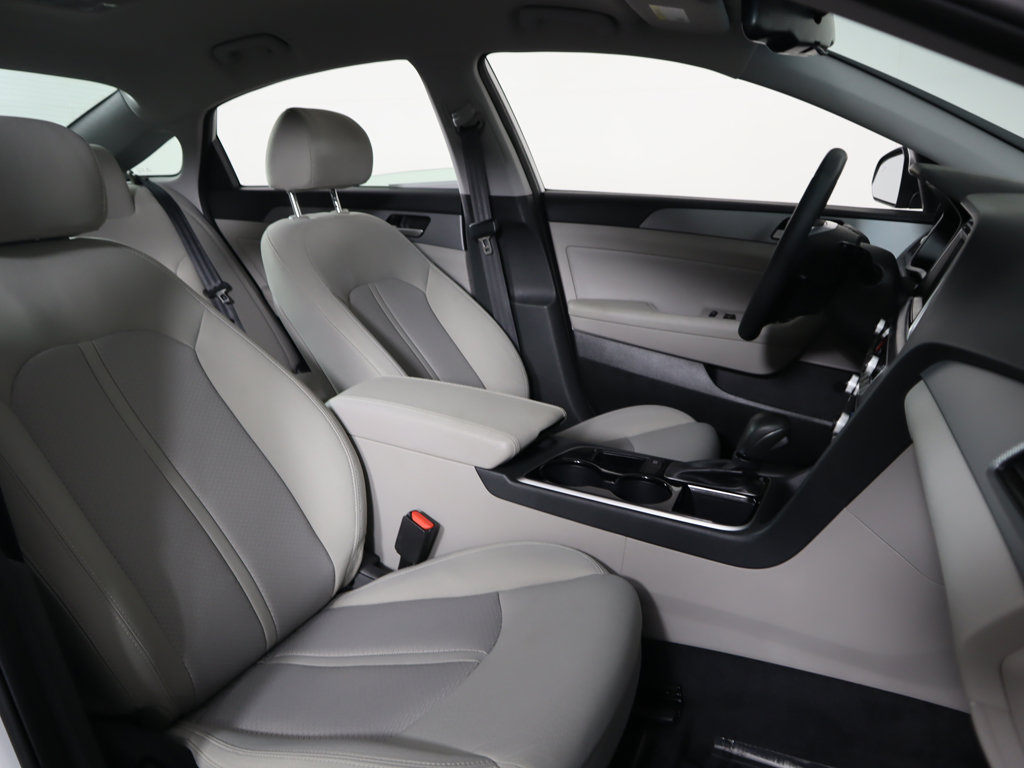 Used 2019 Hyundai Sonata SEL w/ Winter Weather Package FWD image 27