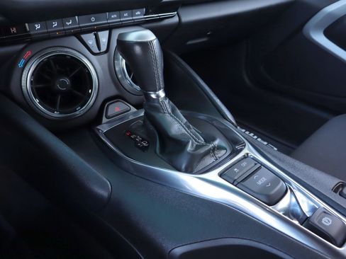Used 2020 Chevrolet Camaro LT image 12