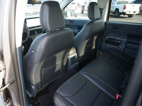 Used 2025 Ford Maverick Lobo AWD/4WD image 12