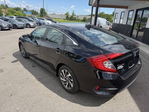 Used 2017 Honda Civic EX image 11