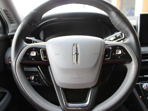 Used 2022 Lincoln Corsair Reserve w/ Elements Package image 19