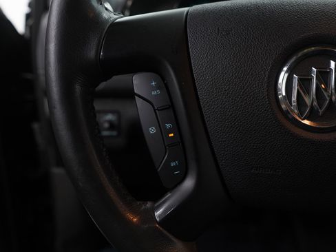 Used 2014 Buick Enclave Leather image 17