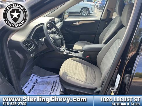 Used 2020 Ford Escape SE image 7