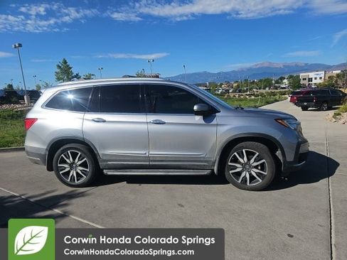 Used 2019 Honda Pilot Touring image 17