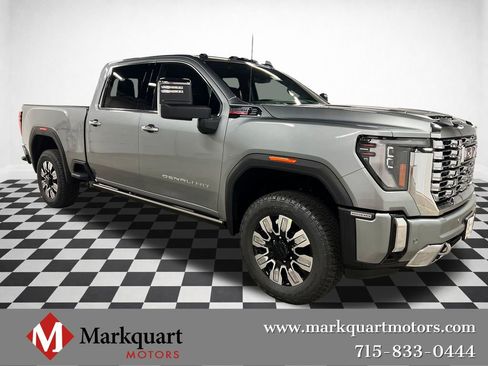 New 2026 GMC Sierra 2500 Denali w/ Denali Reserve Package AWD/4WD image 1