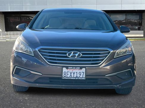 Used 2017 Hyundai Sonata SE image 10