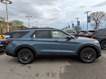 New 2026 Ford Explorer ST-Line w/ ST-Line Street Pack