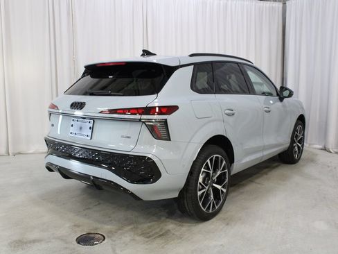 New 2026 Audi Q3 quattro 2.0T AWD/4WD image 26