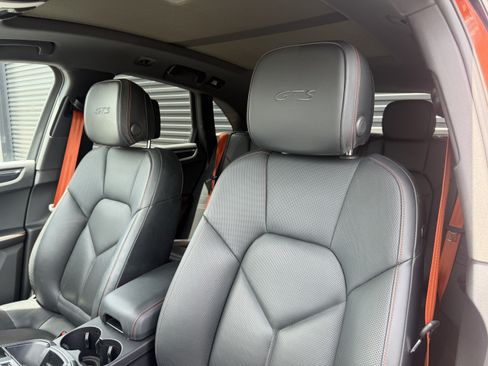 Certified 2023 Porsche Macan GTS AWD/4WD image 13