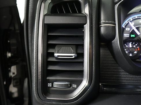 Used 2022 RAM 1500 Limited w/ Off-Road Group image 39