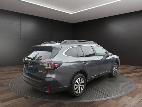 Used 2020 Subaru Outback Premium AWD/4WD image 8