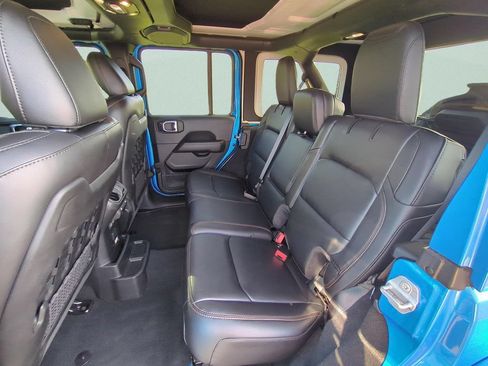 Used 2023 Jeep Wrangler Unlimited Rubicon 392 AWD/4WD image 11
