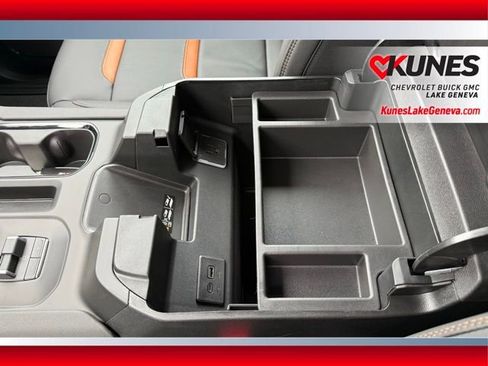 New 2026 GMC Sierra 2500 AT4 w/ AT4 Premium Plus Package image 28