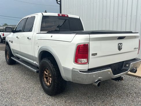 Used 2014 RAM 1500 Laramie w/ Convenience Group AWD/4WD image 3