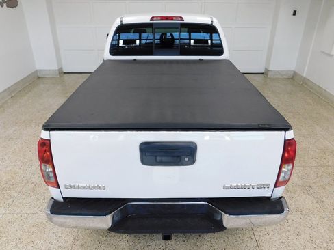 Used 2010 Suzuki Equator 2WD Extended Cab image 5