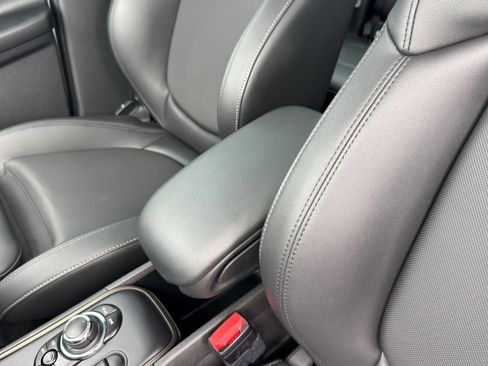 Used 2024 MINI Cooper Countryman S FWD image 17