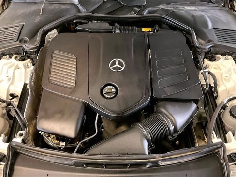 Used 2024 Mercedes-Benz C 300 Sedan image 30