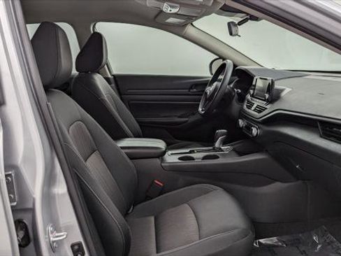 Used 2024 Nissan Altima 2.5 S image 21