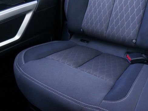 Used 2024 Nissan Titan SV w/ SV Convenience Package image 54