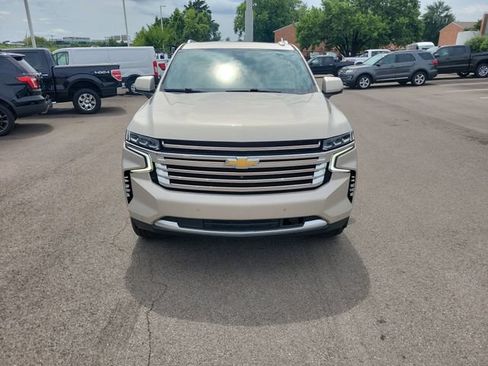 Used 2021 Chevrolet Tahoe High Country w/ Premium Package AWD/4WD image 8