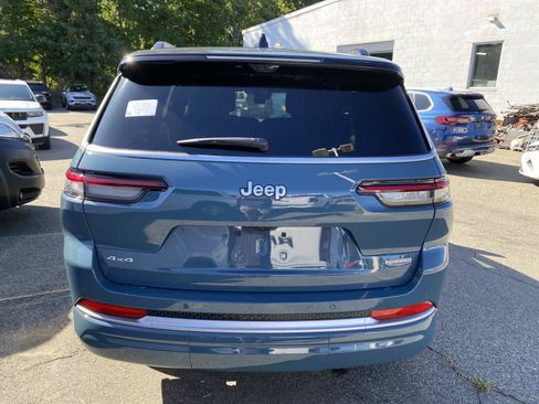 New 2027 Jeep Grand Cherokee L Summit AWD/4WD image 4