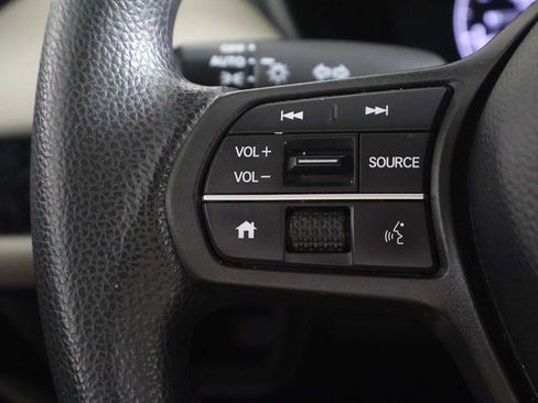 Used 2024 Honda HR-V LX image 33