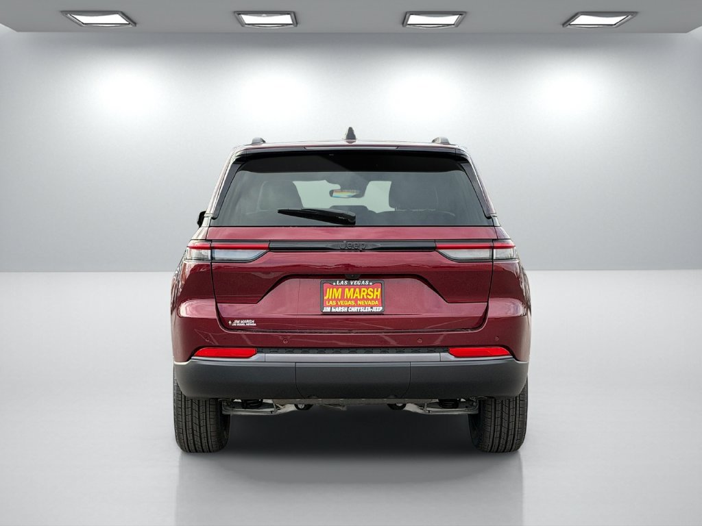 New 2026 Jeep Grand Cherokee Altitude RWD image 5