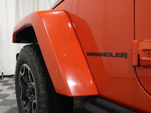 Used 2015 Jeep Wrangler Rubicon AWD/4WD image 23