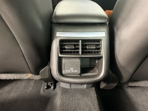 Used 2018 Chevrolet Impala Premier FWD image 33