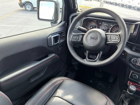 New 2026 Jeep Gladiator Rubicon AWD/4WD image 33