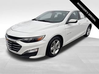 Used 2023 Chevrolet Malibu LT video 3