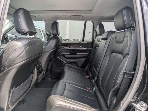 Used 2022 Jeep Grand Cherokee Limited 4xe AWD/4WD image 15