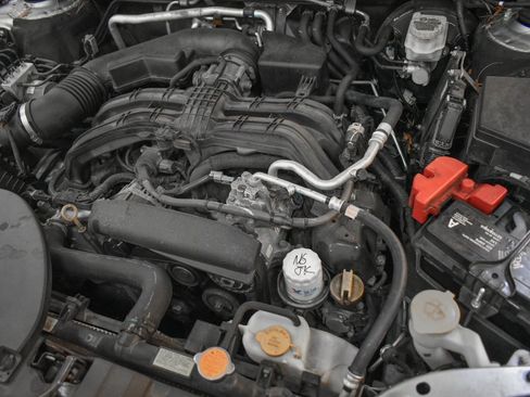 Used 2020 Subaru Outback Premium w/ Popular Package #1 image 8