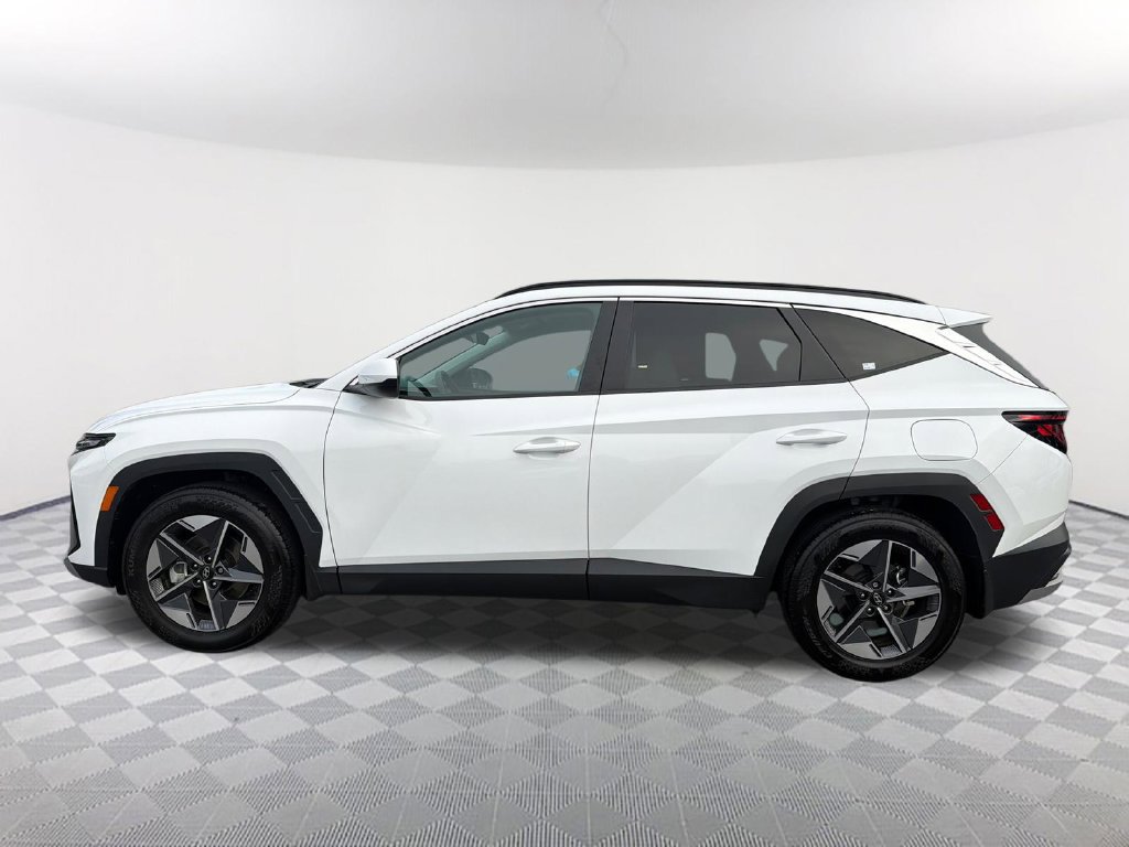 Used 2025 Hyundai Tucson SEL FWD image 8