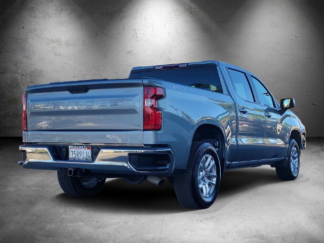 Used 2025 Chevrolet Silverado 1500 LT AWD/4WD image 3
