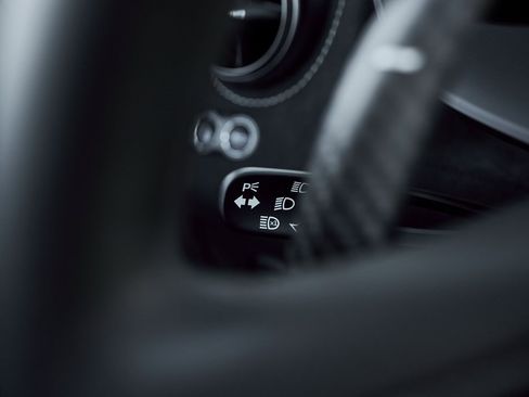 Used 2026 McLaren 750S Spider image 50