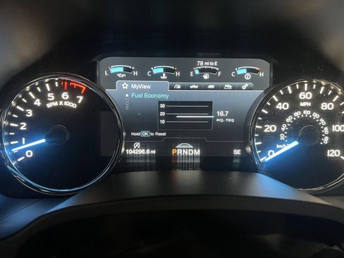 Used 2018 Ford F150 Platinum w/ Equipment Group 701A Luxury AWD/4WD image 11