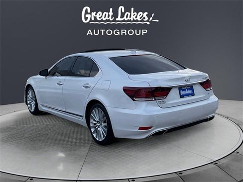 Used 2017 Lexus LS 460 AWD w/ Comfort Package image 3