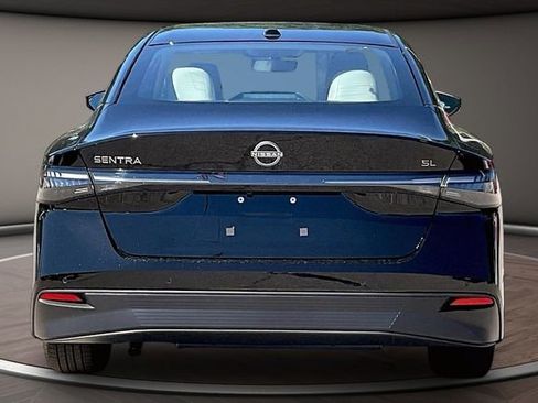 New 2026 Nissan Sentra SL w/ Floor Mat Package FWD image 4