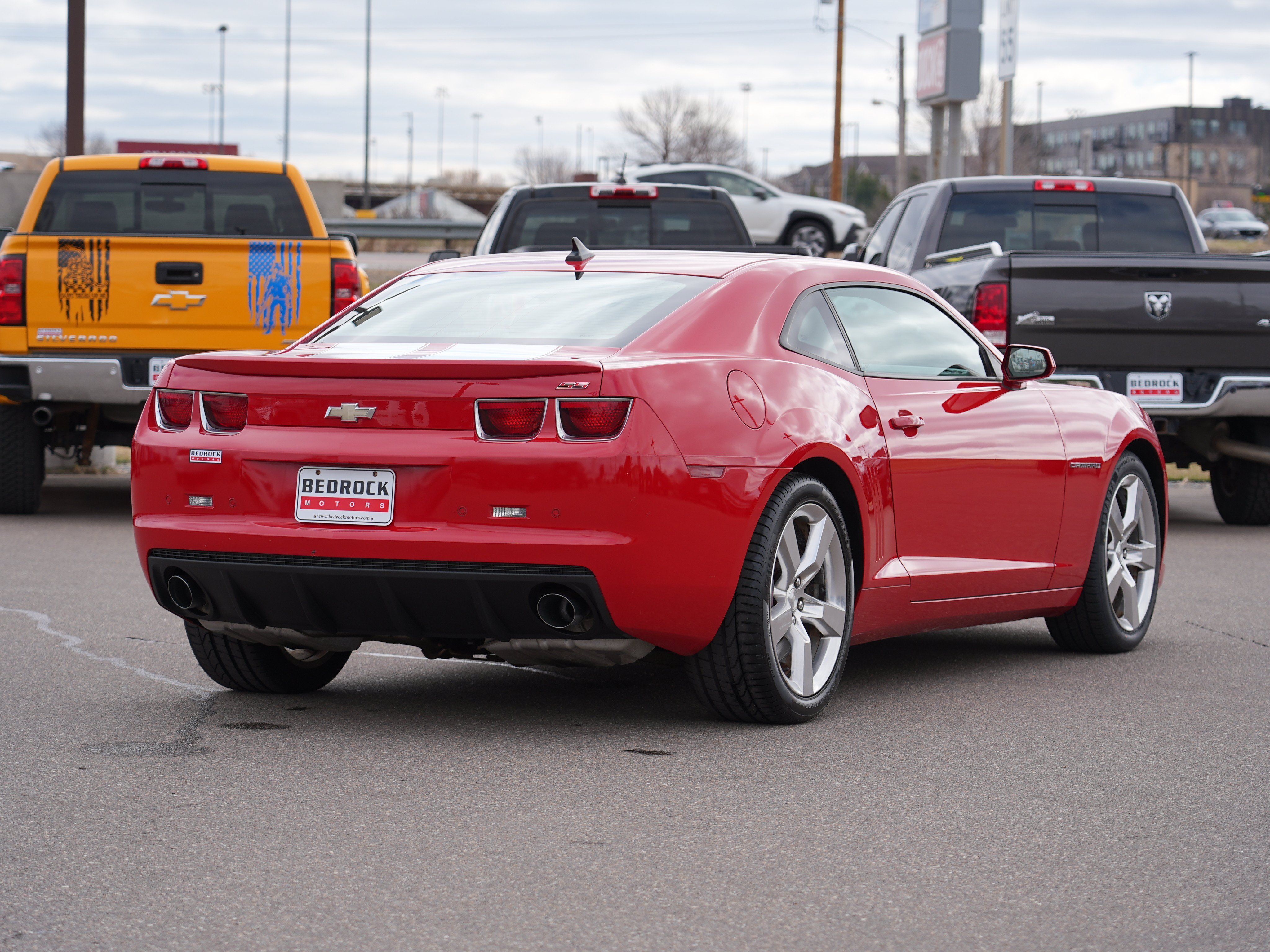 Used 2011 Chevrolet Camaro SS w/ RS Package RWD image 3