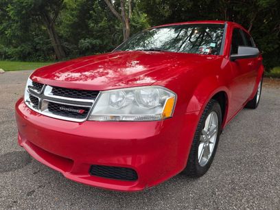 Used 2014 Dodge Avenger SE w/ Sport Appearance Group