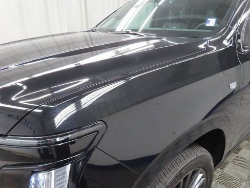 Used 2026 Cadillac Escalade Platinum Sport w/ LPO, Floor Liner Package image 43