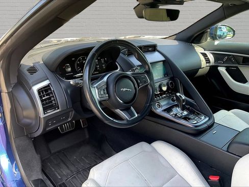 Used 2023 Jaguar F-TYPE Convertible RWD image 13